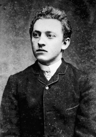 Portr&aelig;t af Emil Hansen siddende som l&aelig;rling i Flensborg.